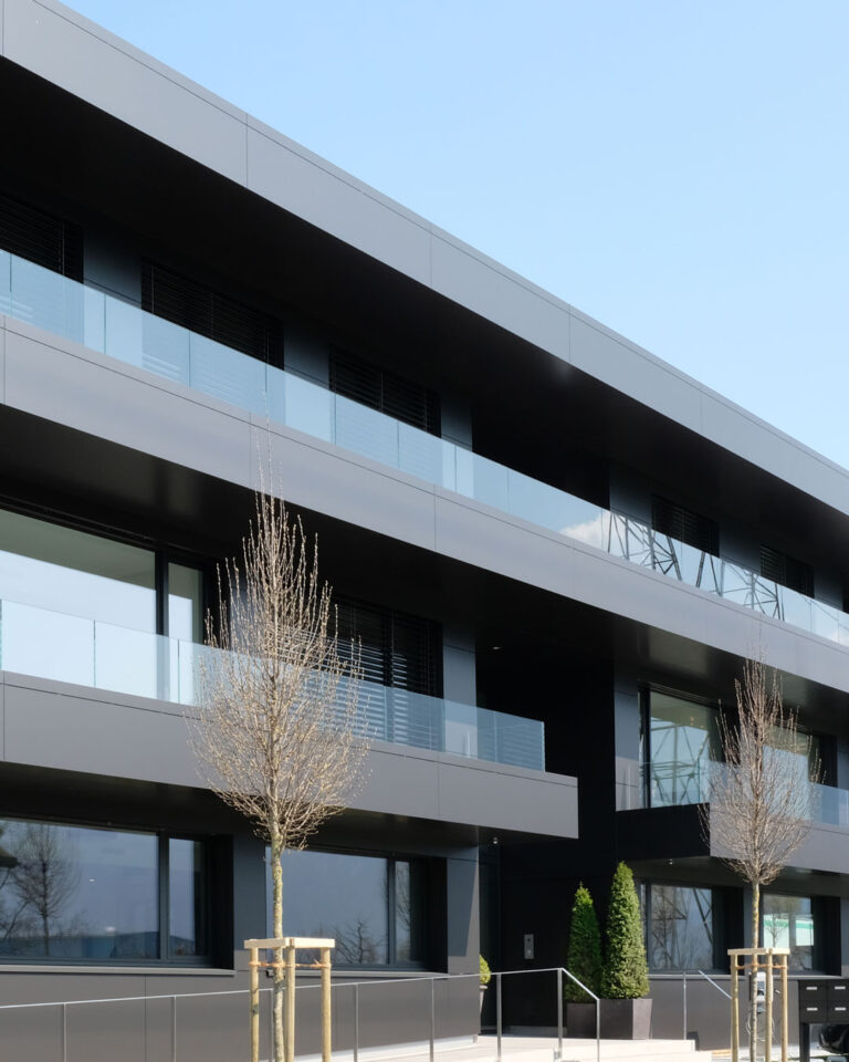 Bürogebäude von Brusa Bau in Steinen