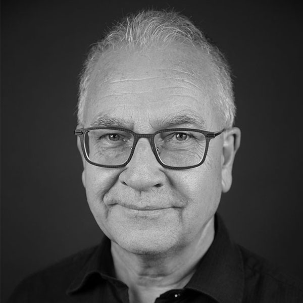 Portrait von Reto Birrer Architekt und Geschäftspartner von Brusa Bau.